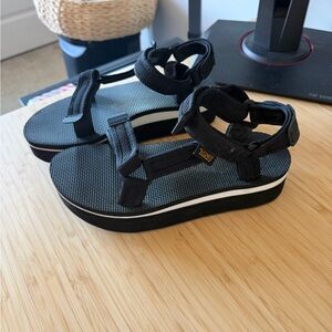 Teva Flatform Sandals